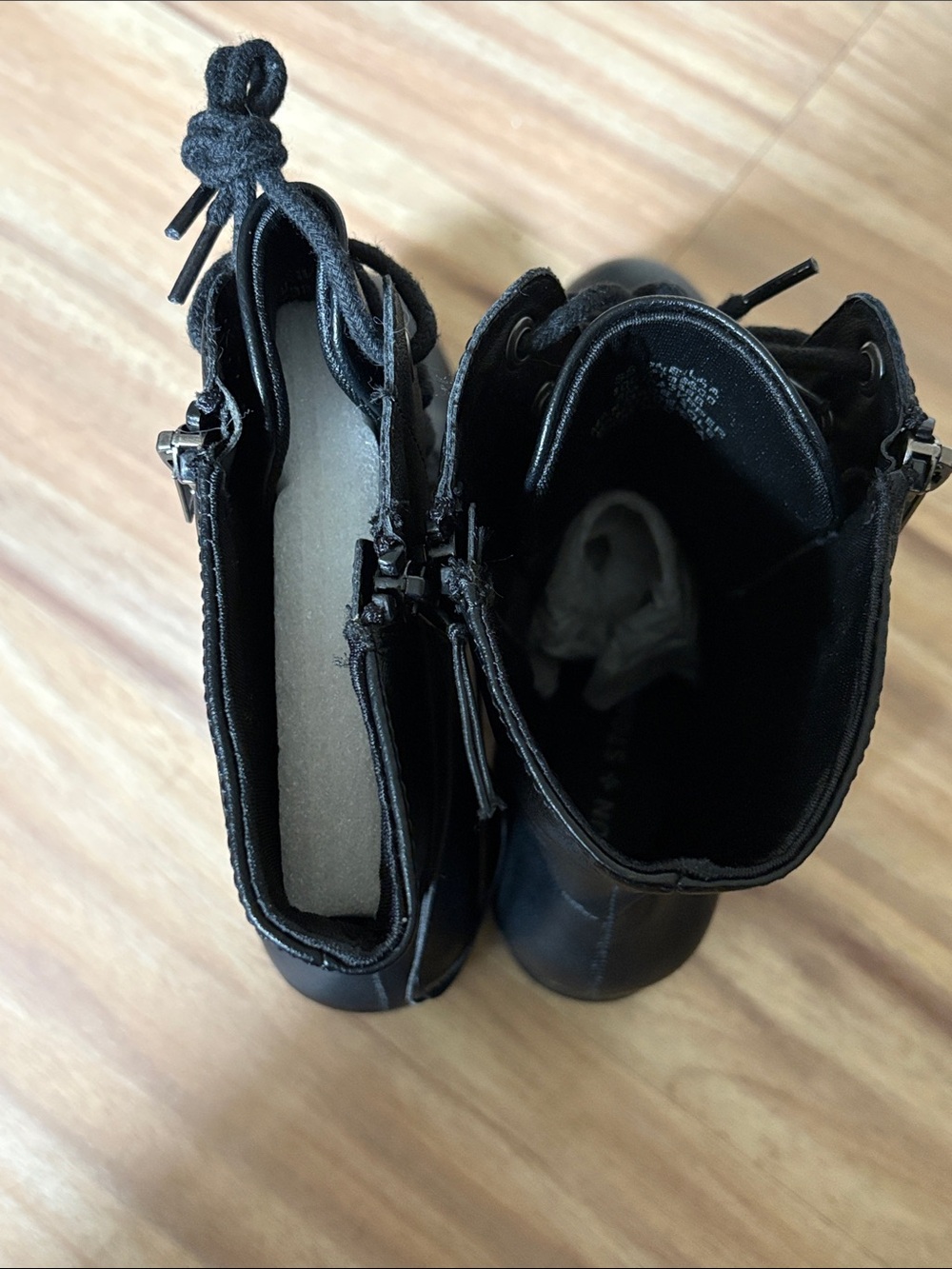 Sun + Stone Lace-Up Ankle Boots - Picture 9 of 14